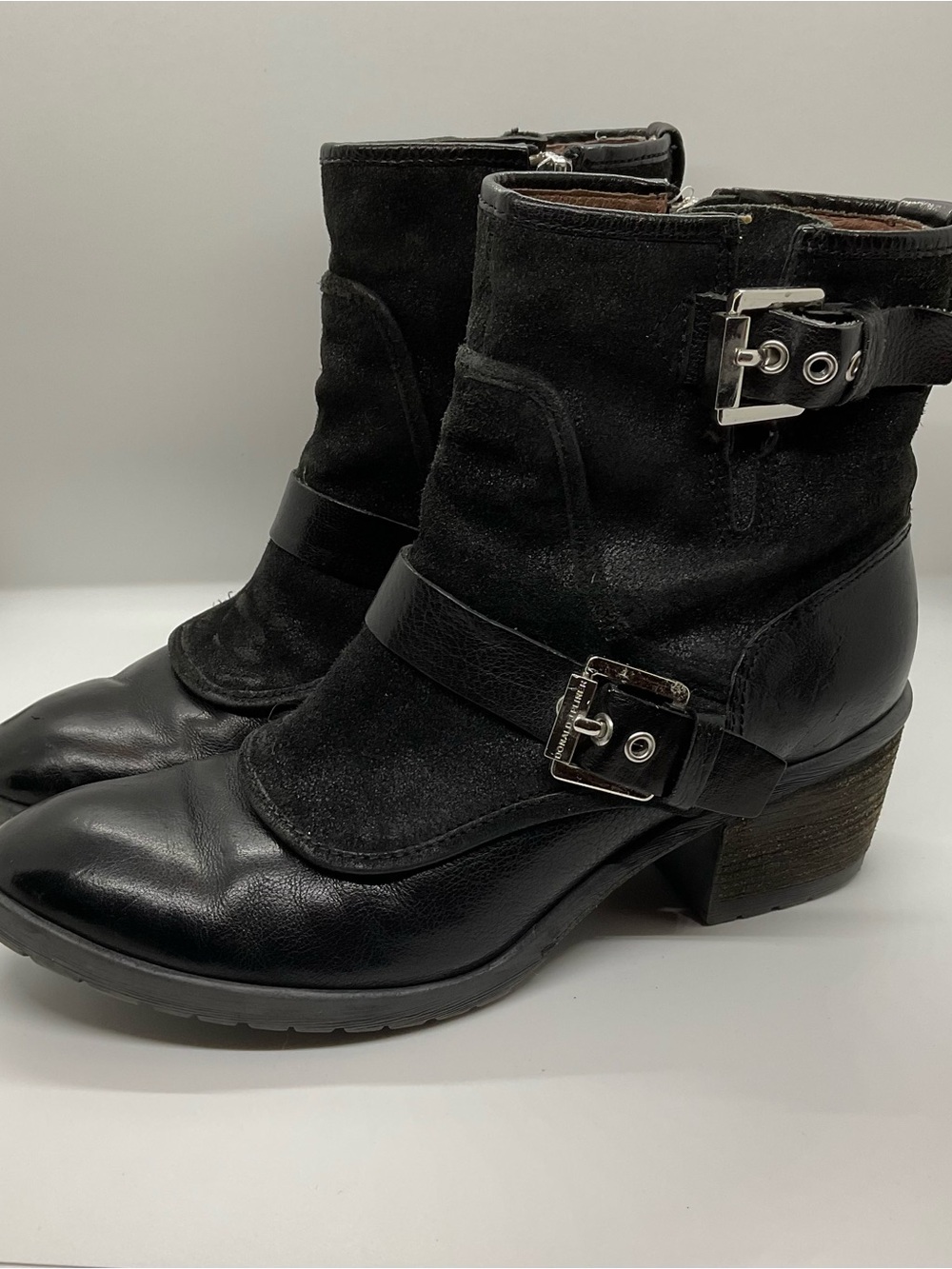 Donald J. Pliner Black Suede & Leather Buckle Ankle Boots women’s size 7.5